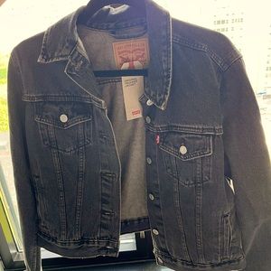 Black Levi Trucker Jacket